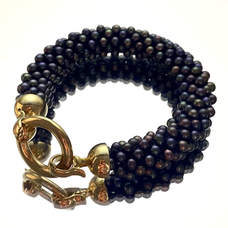 Woven peacock Freshwater Pearl bracelet