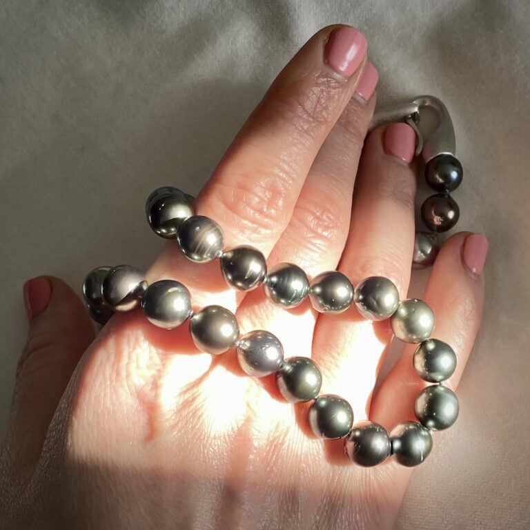 Tahitian Pearl necklace in sunlight